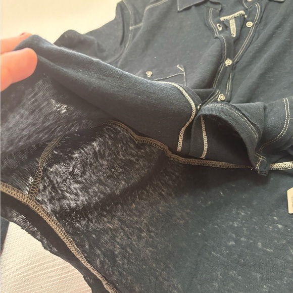 Free People We The Free Button down Women’s black button up shirt XS burnout - Picture 9 of 10